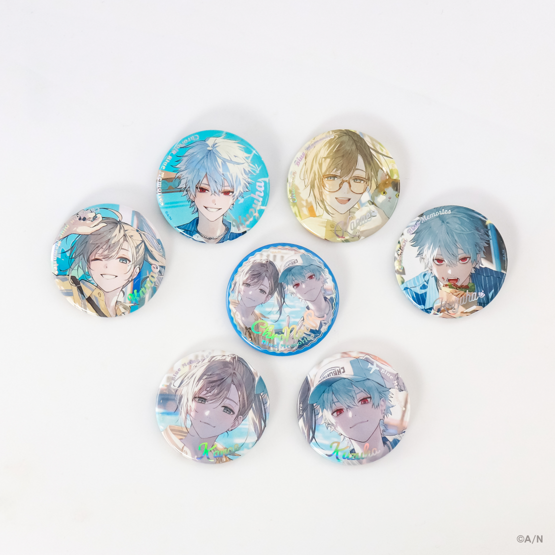 【ChroNoiR Blue Memories】ランダムオーロラ缶バッジの商品画像