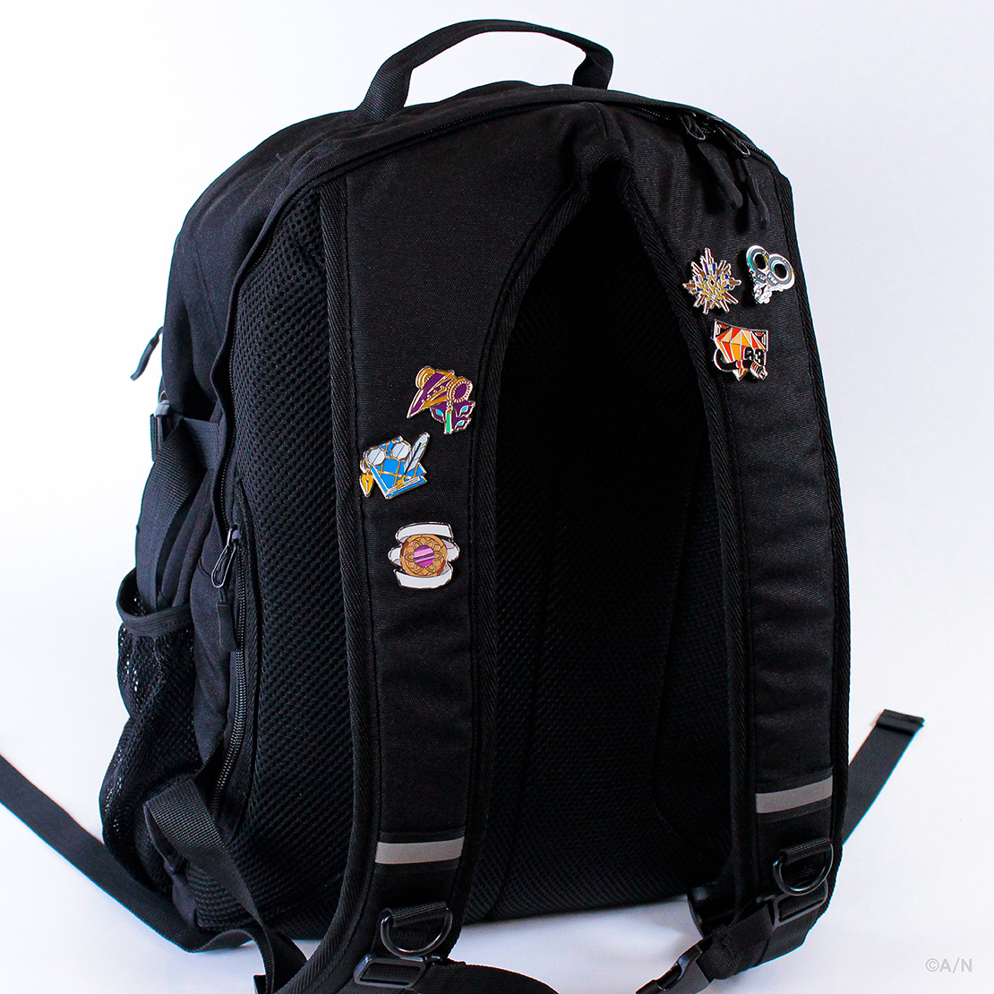 【NIJISANJI EN PIN BADGE COLLECTION Vol.1】モチーフピンバッジ サニー・ブリスコーの商品画像