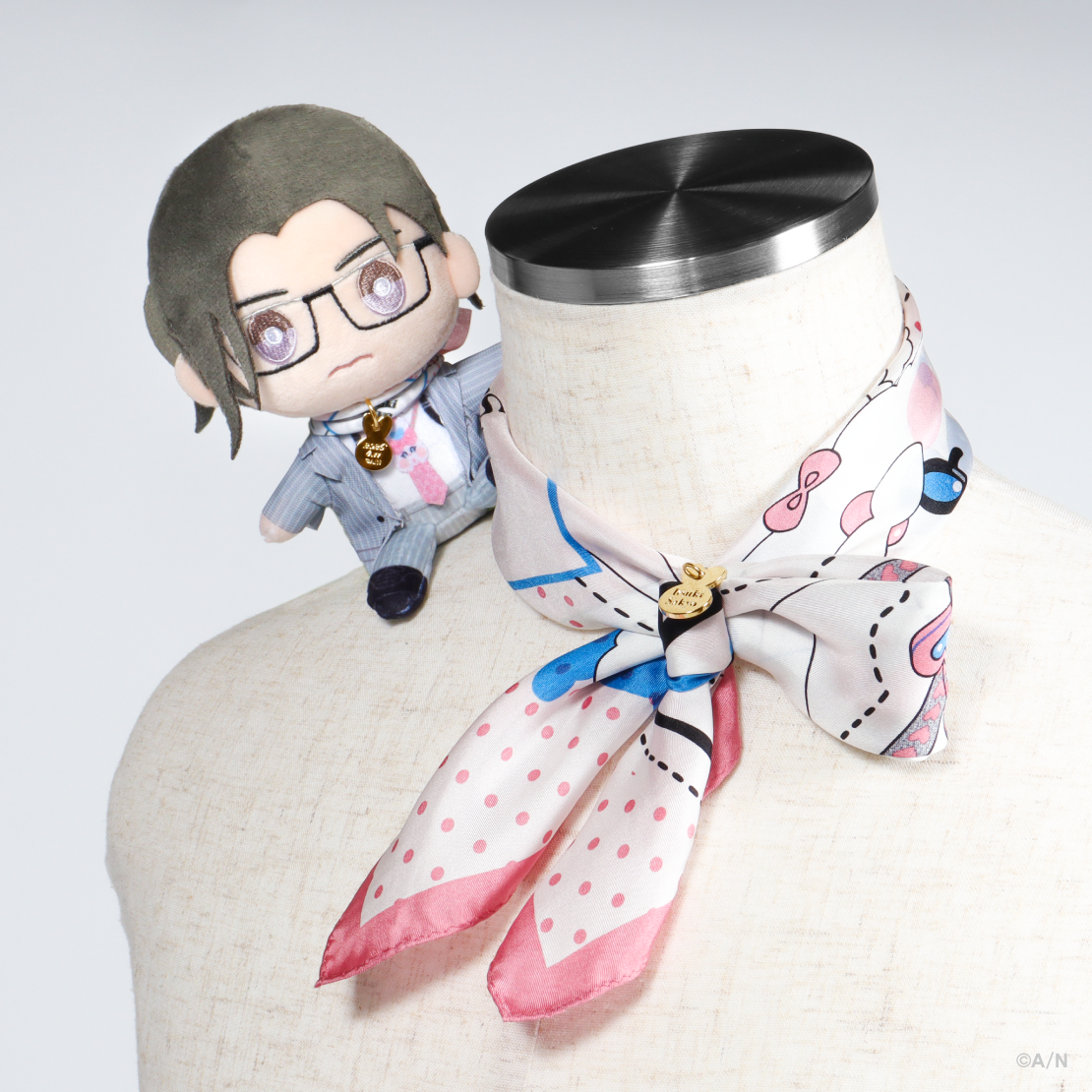 【ELIBURI 1st Anniversary】シルクスカーフ&スカーフチャームセットの商品画像