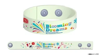 「Blooming Dreams」の蓄光ラバーバンドの商品画像