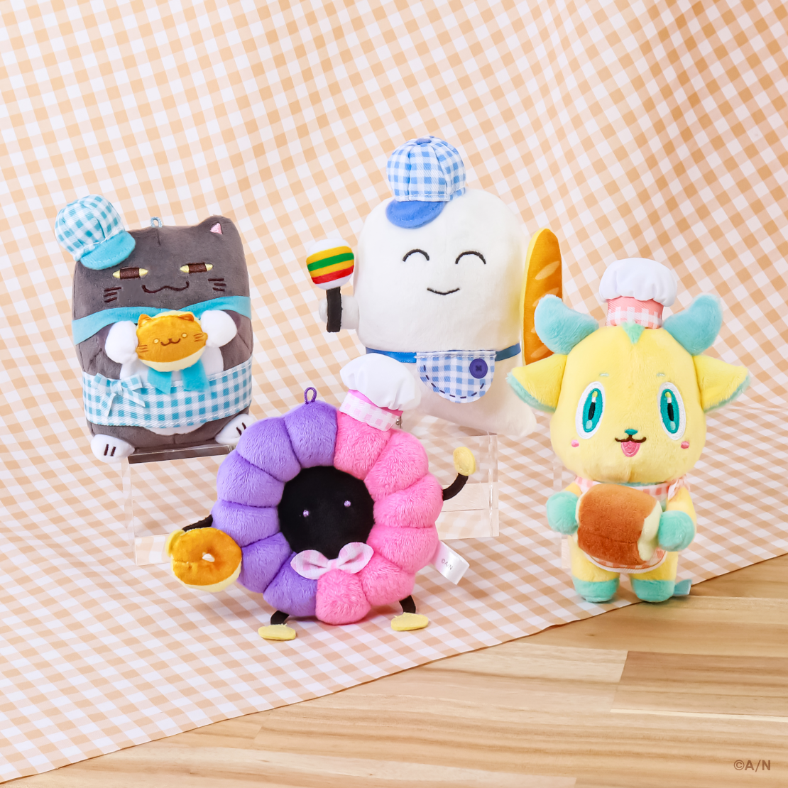 【ゆかいなパンやさん】ぬいぐるみマスコット【にじりとる】