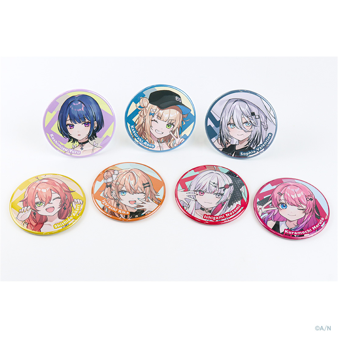 【Idios Half ANNIVERSARY】スタンド付き缶バッジ