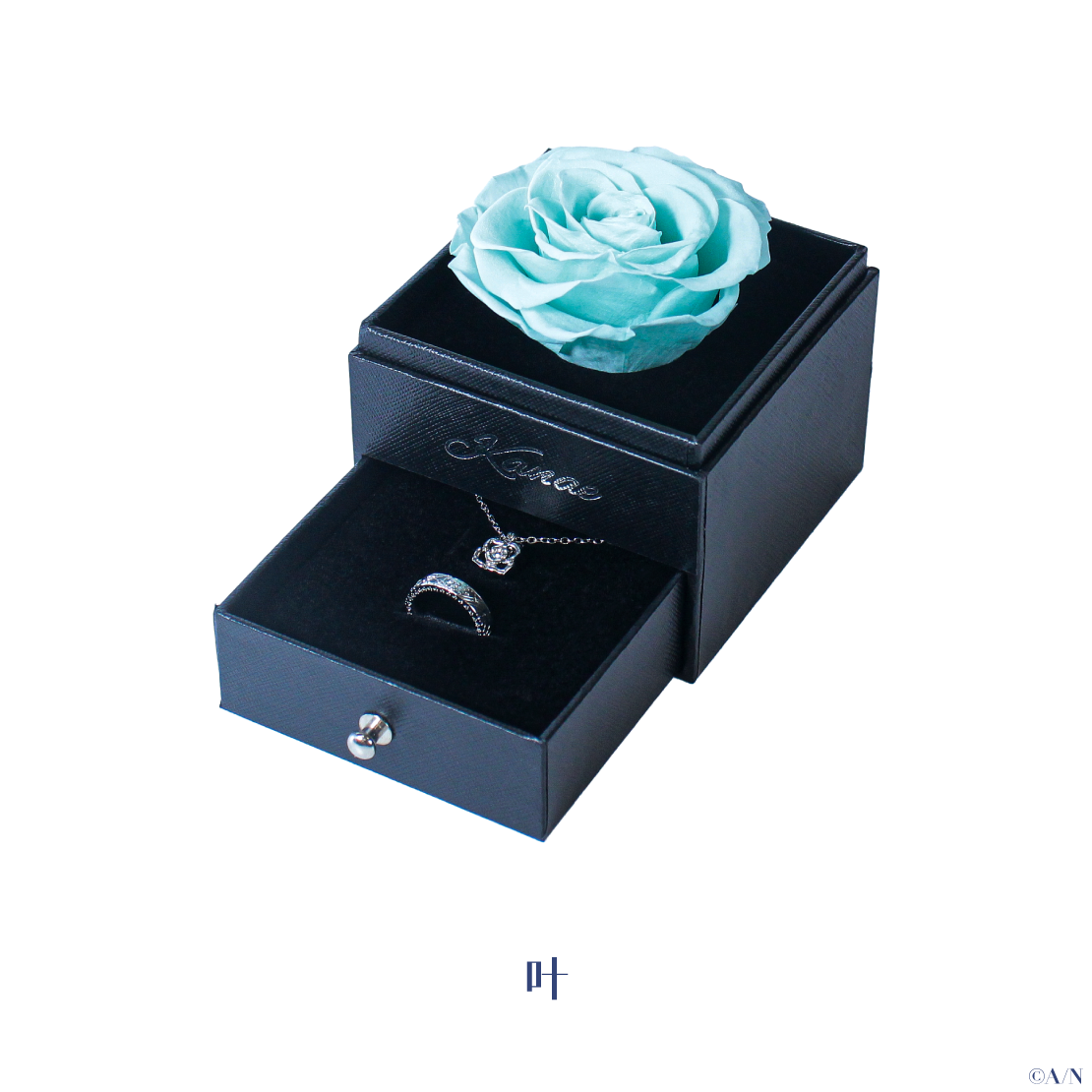 【2024年6月お届け分】【ジューンブライド2024 ~Rose Ribbon Knot ~】ローズボックス入りリング&ネックレスセットの商品画像
