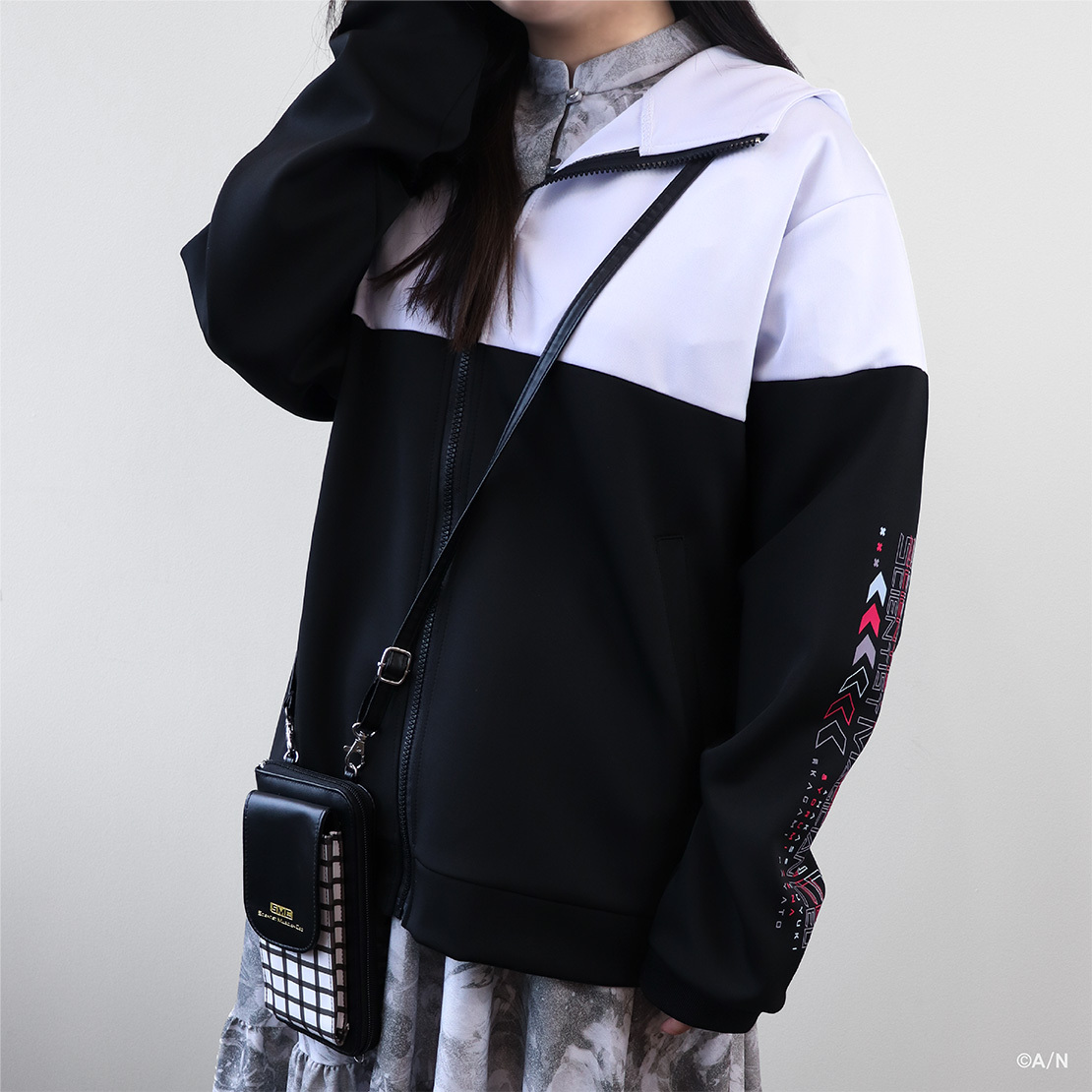 【SMC組4周年記念】パーカーの商品画像