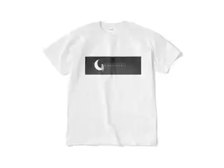 竜胆尊 オリジナルTシャツ Tシャツ - XL - 白×モノクロの公式画像