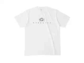 Layla Alstroemeria Original T-Shirt Design B - Mの公式画像