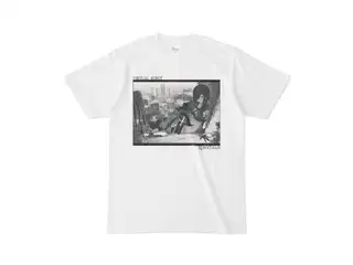 ロボ子さん バーチャルロボットTシャツ「モノクロ白」 Tシャツ - S - 白の公式画像